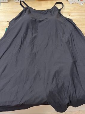 Lands' End Black full coverage Swim with Adjustable Straps 20W LIKE NEW